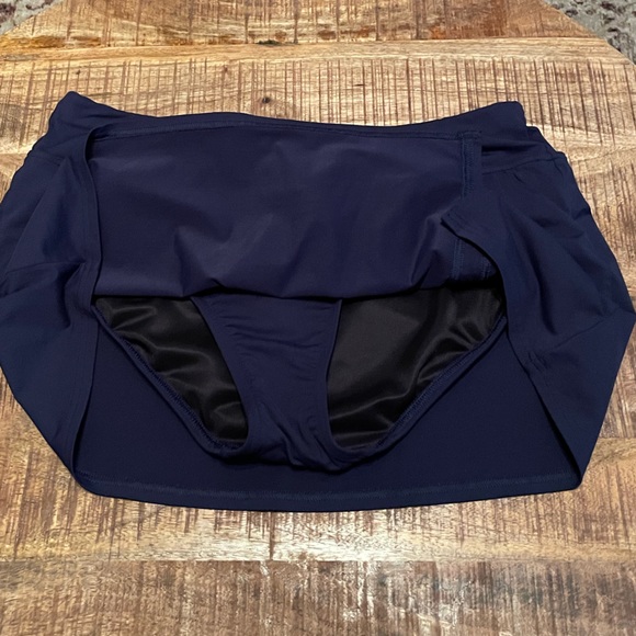 Lands End Swim Skort - Picture 3 of 4